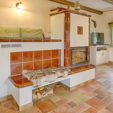 Holiday home Exkluzivni Podjestedka S Grilem A Saunou *