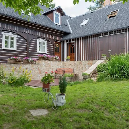 Exkluzivni Podjestedka S Grilem A Saunou Svetla pod Jestedem